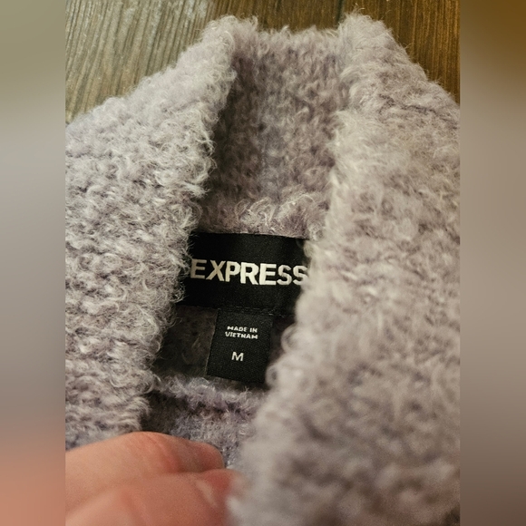 EXPRESS Purple PUFF Sleeve Sweater - SIZE M - Picture 7 of 12